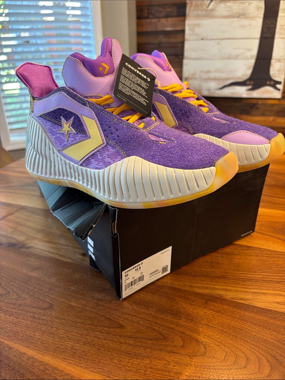 NWT New Converse All Star Mens Violet Amarillo Basketball Shoes Size 10